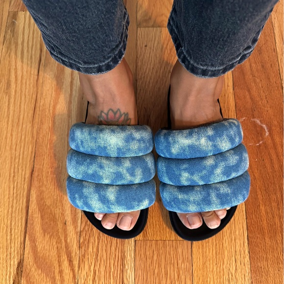 NWOT ROAM SLIDES - Picture 2 of 5